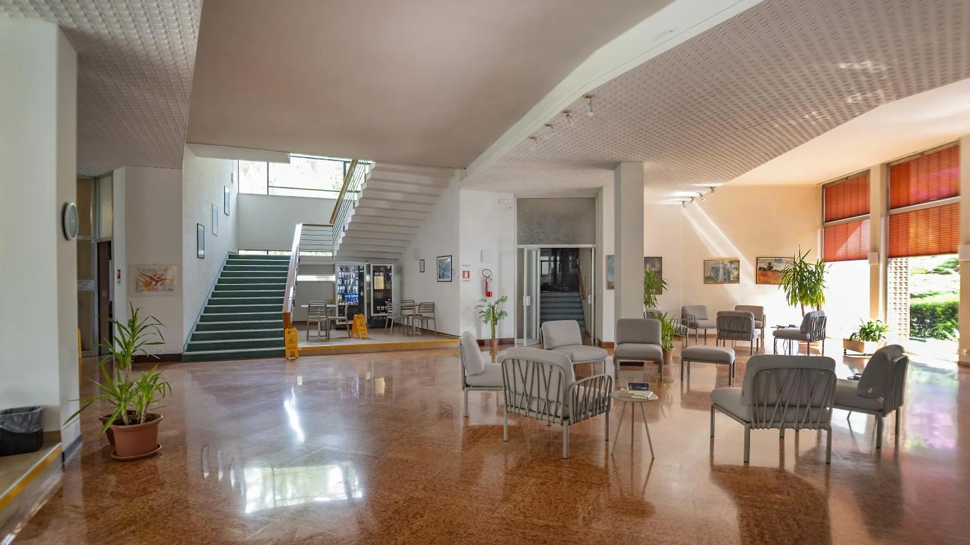 Il Nido Euroresidence Lungolago Garda Garda  Garda (Verona)