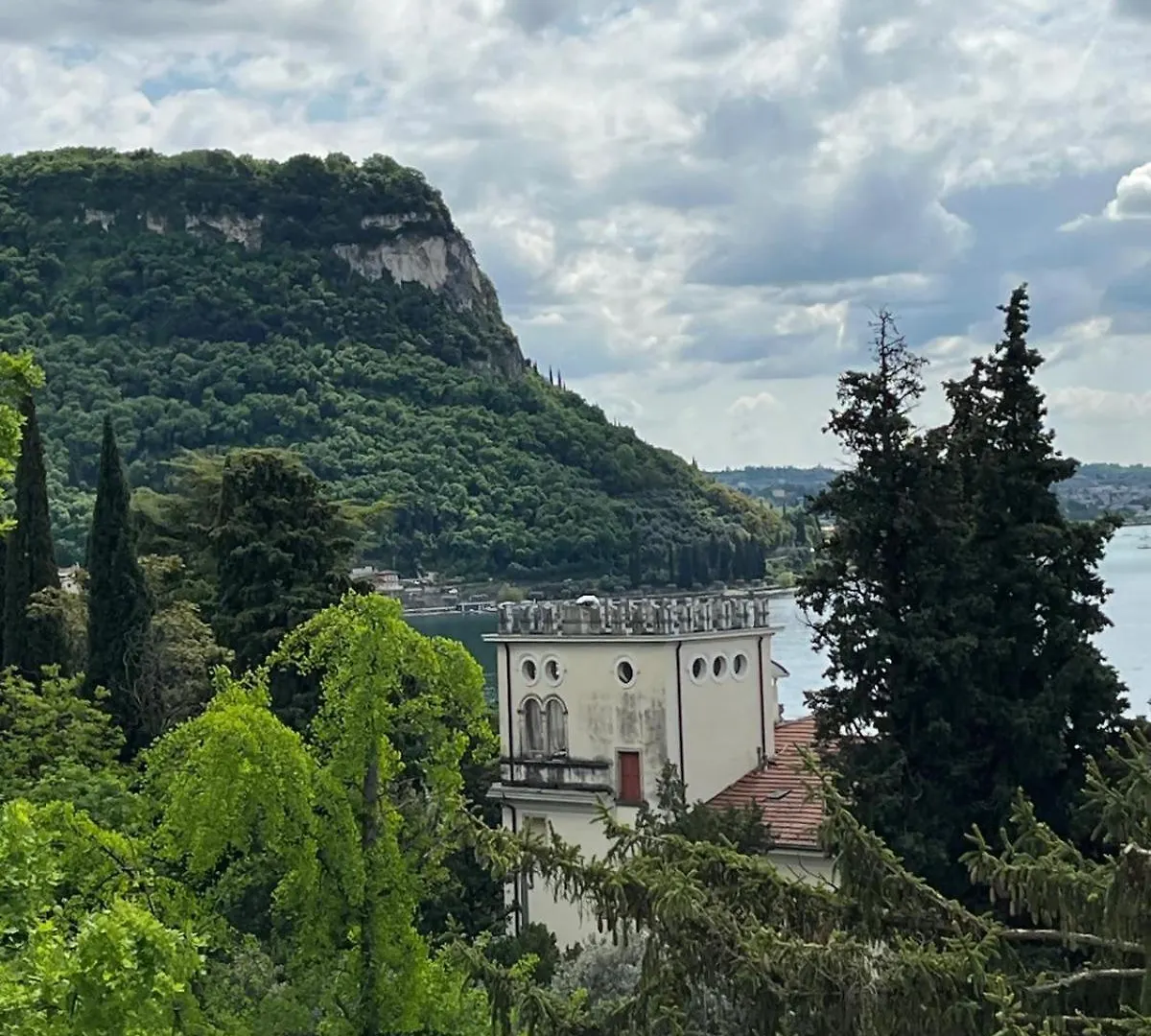 Il Nido - Euroresidence Lungolago Garda بيت للعطل